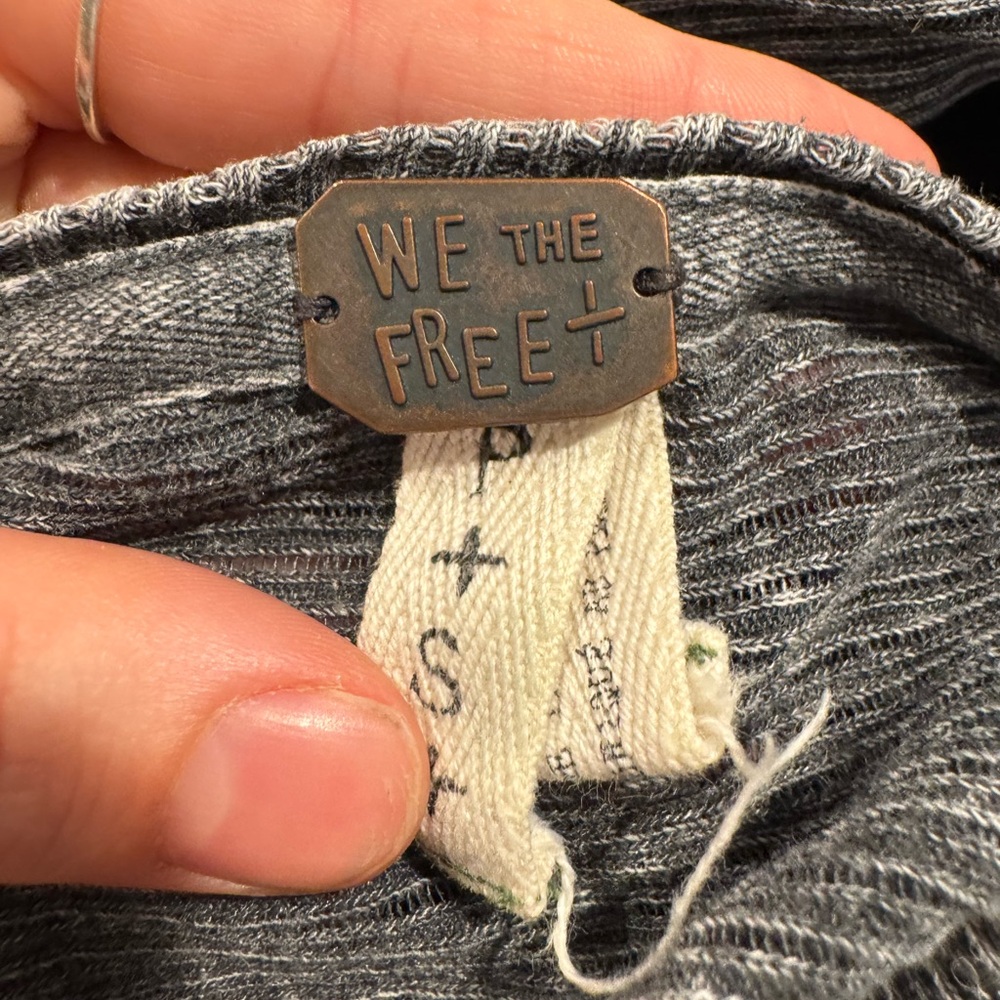 Free People Long Sleeve Shirt Small - Picture 3 of 3